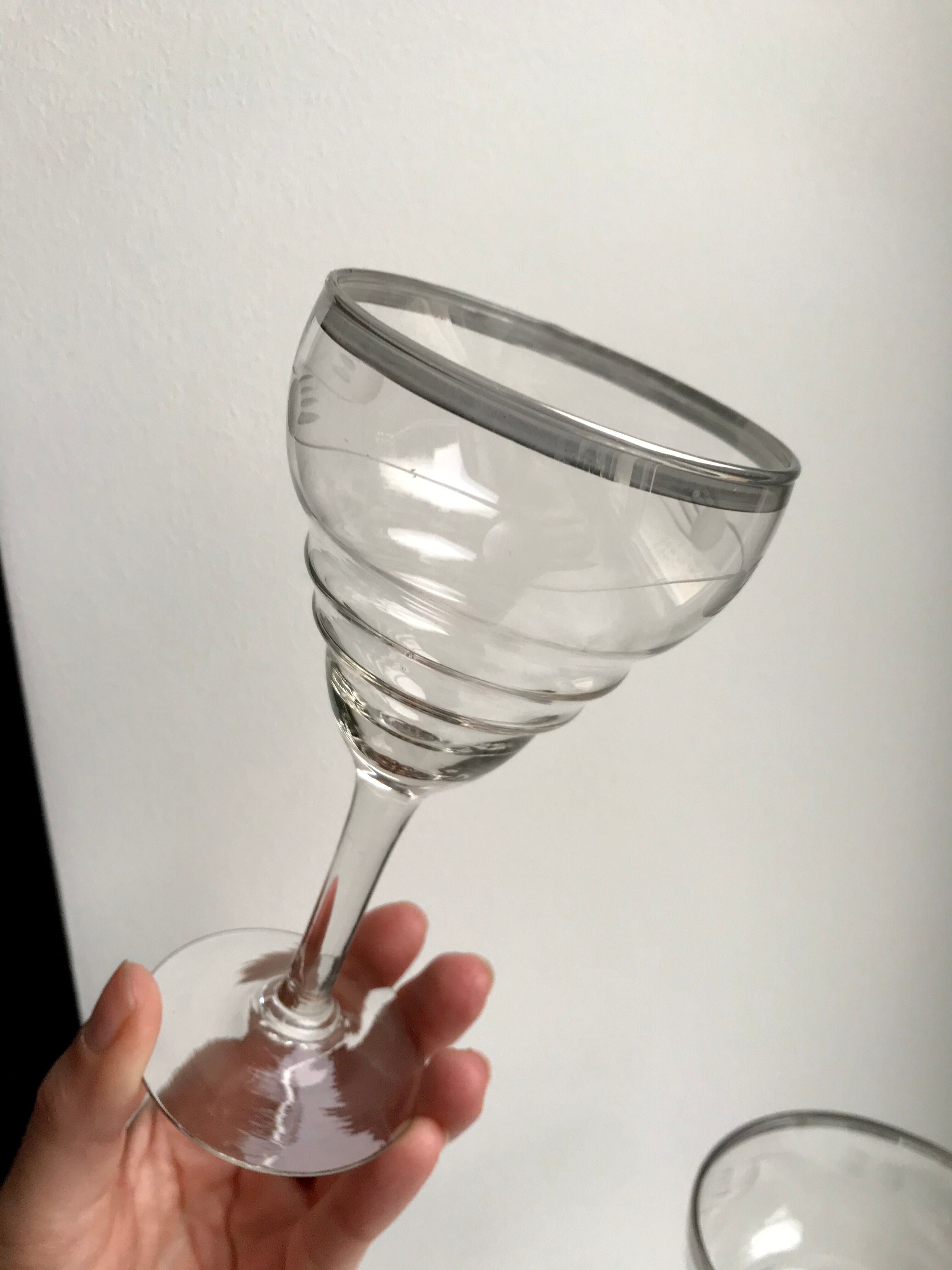 Set of 5 wine glasses in engraved crystal and silver edging 50s