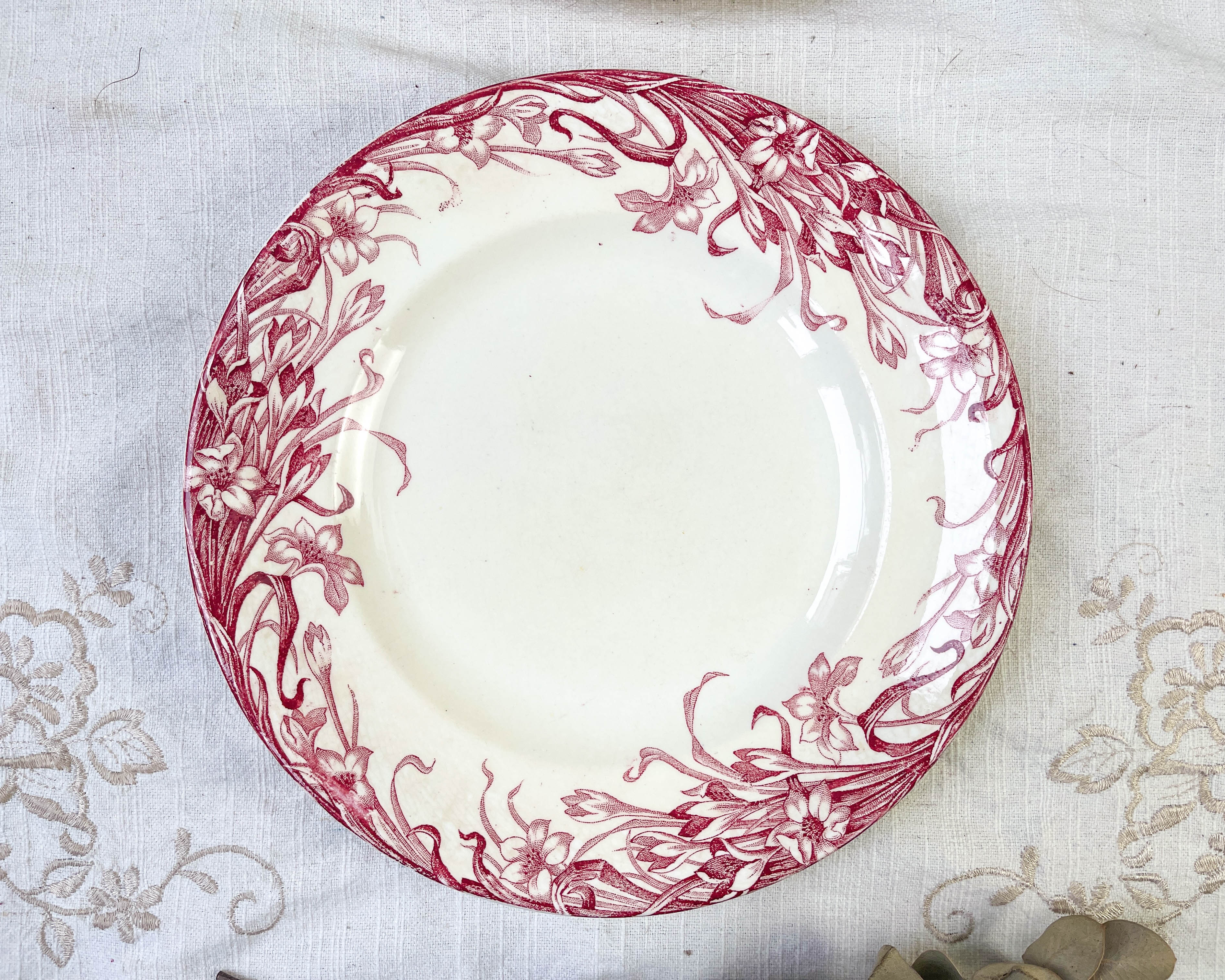 6 flat plates red iron earth longwy "reeds"