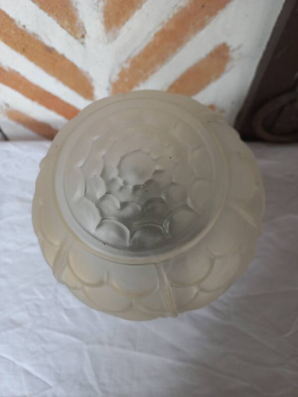 Ceiling light art deco globe chandelier