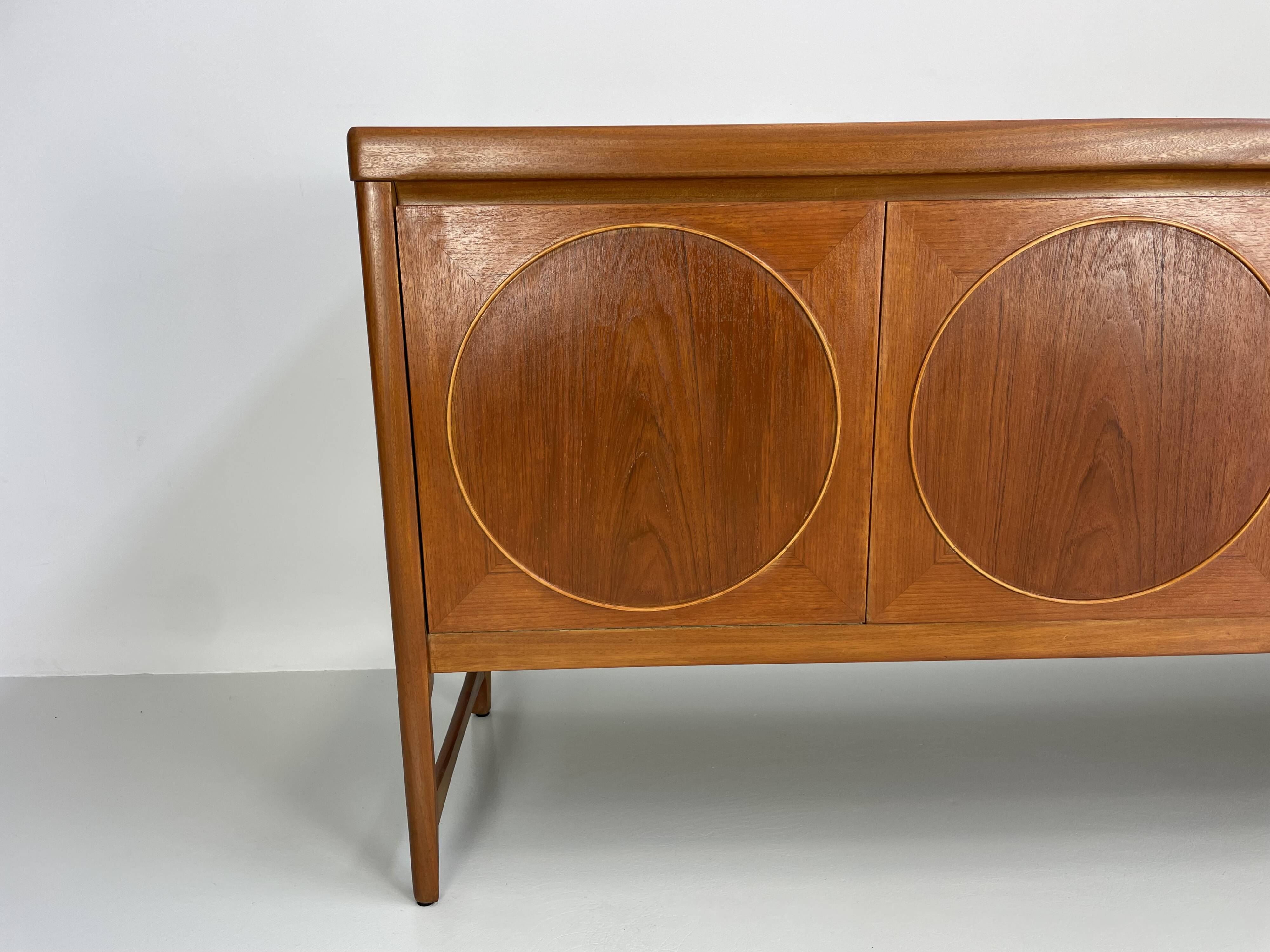 Vintage Sideboard Nathan Circle