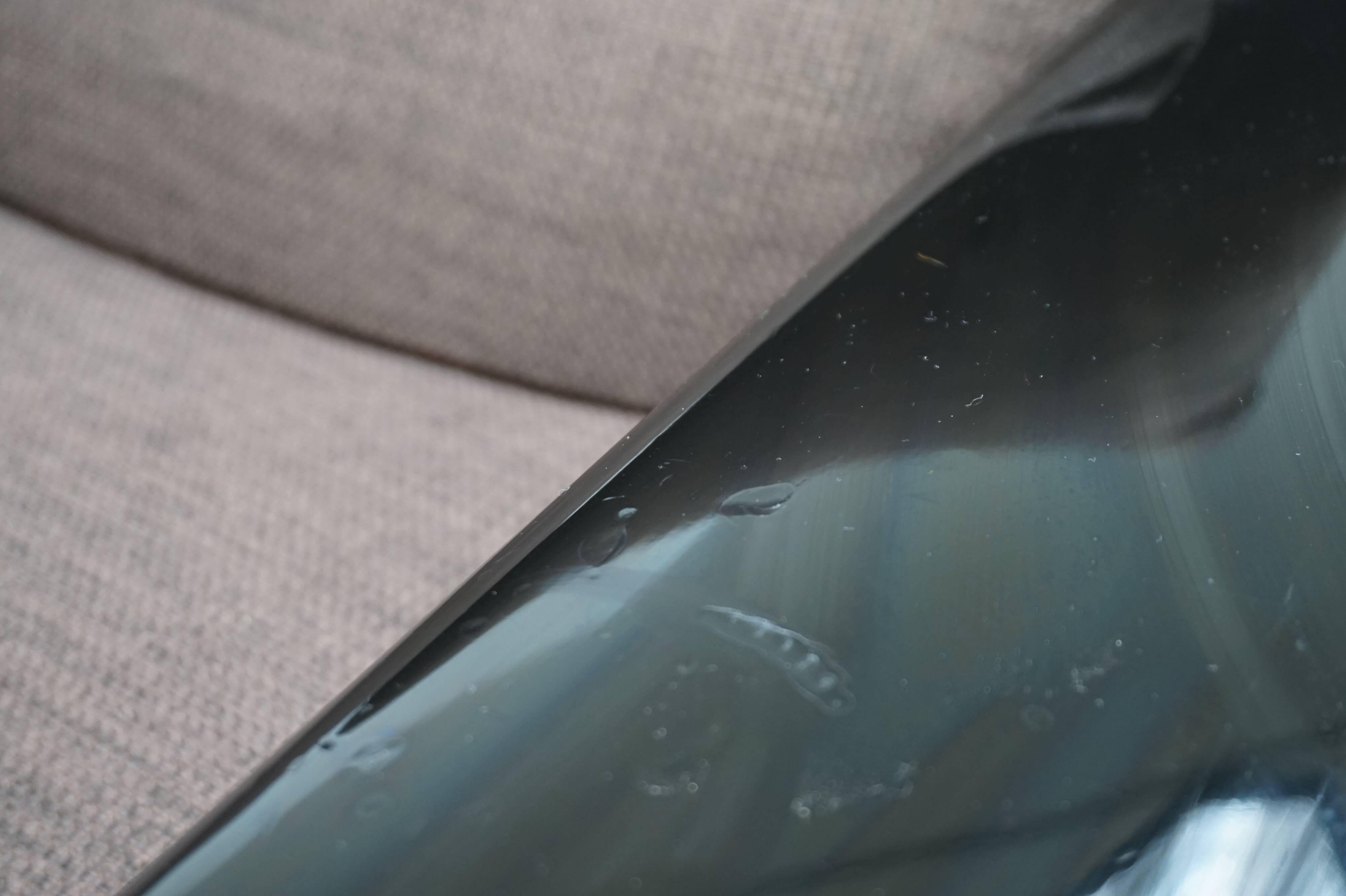 Fauteuil lounge Tecno avec structure en laque piano, 1970