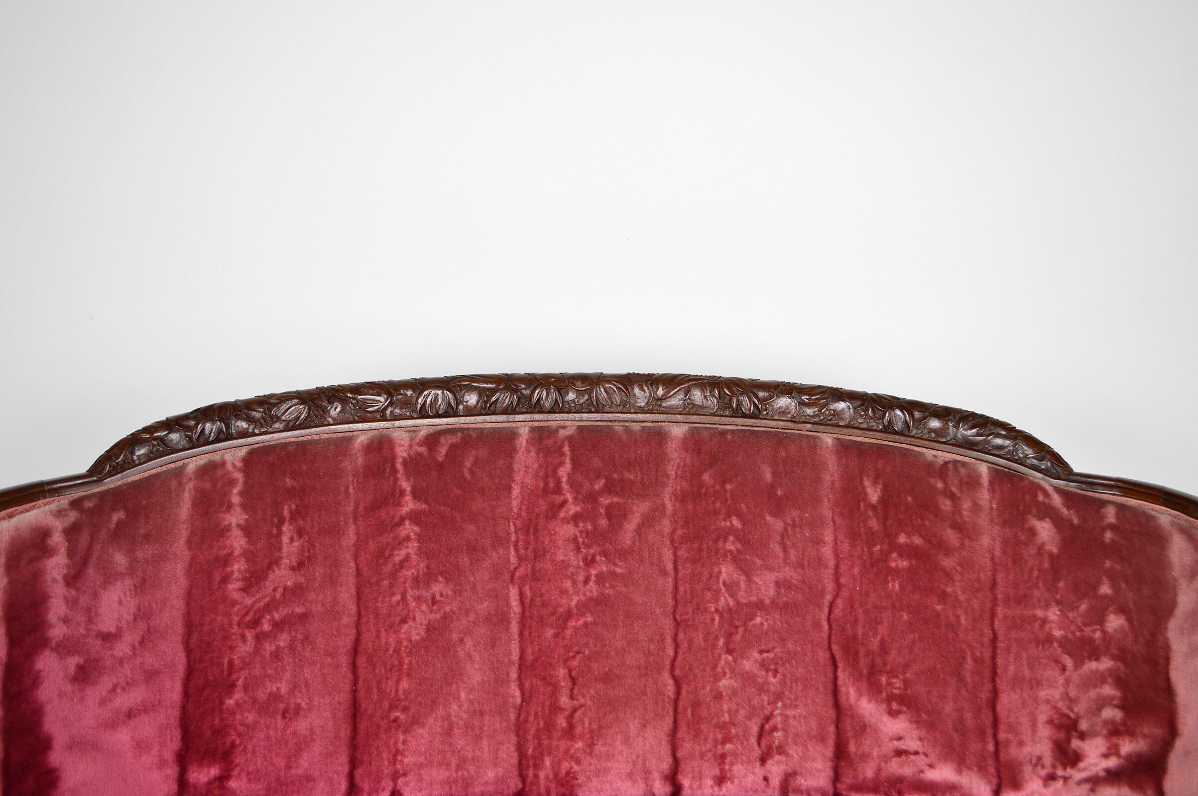 Art Deco Salon by Paul Follot in pink velvet, circa 1920