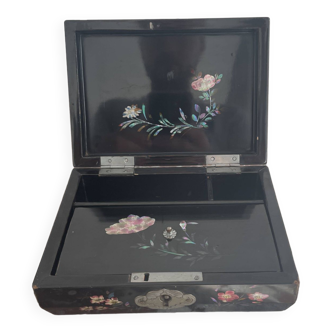 Vintage, lacquer box, mother-of-pearl inlay, bird decor, flowers, black wood, jewelry box