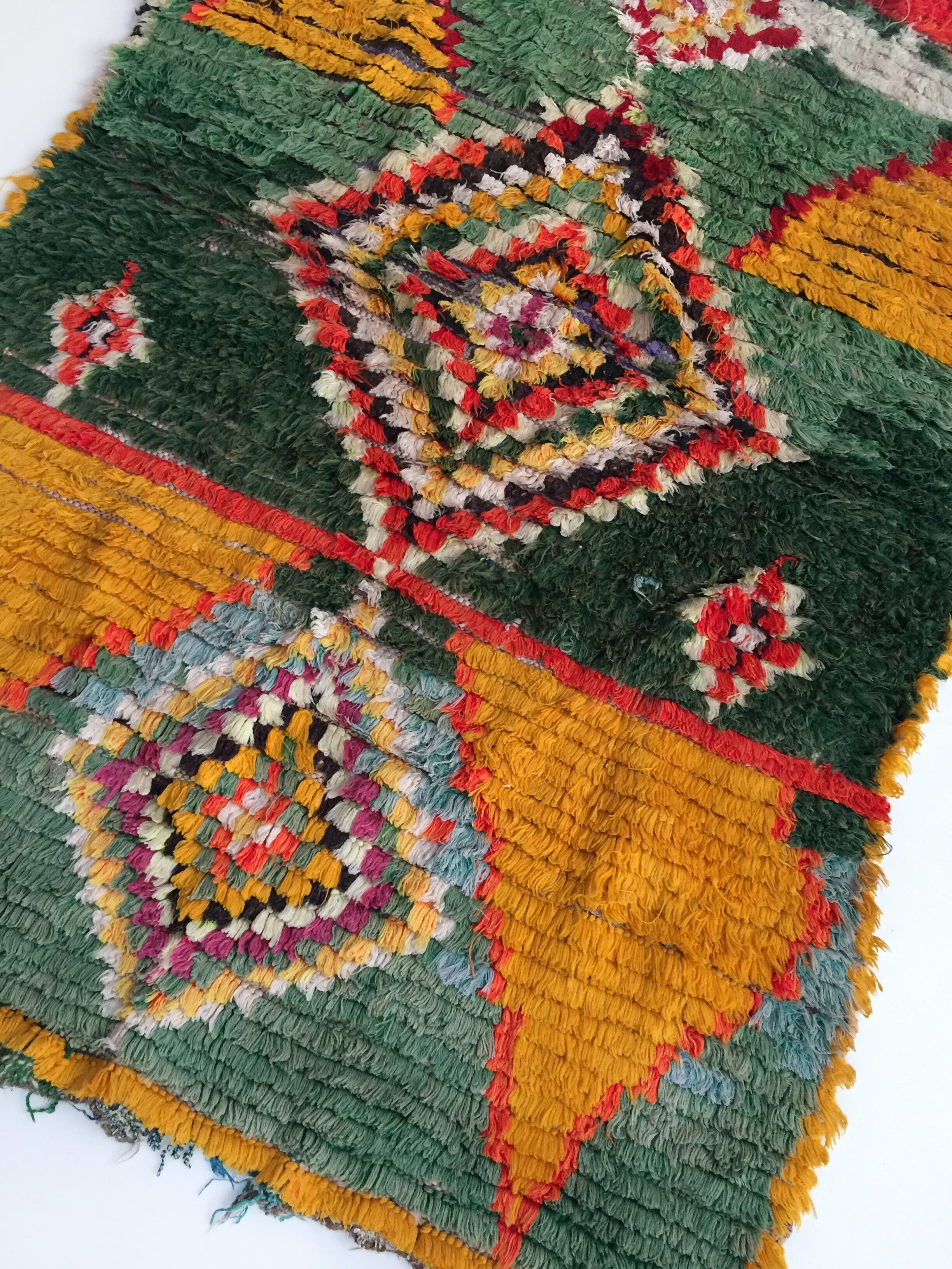 Moroccan Berber carpet Boucherouite 151x105cm