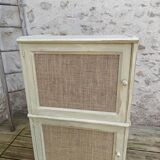 Armoire en bois patiné
