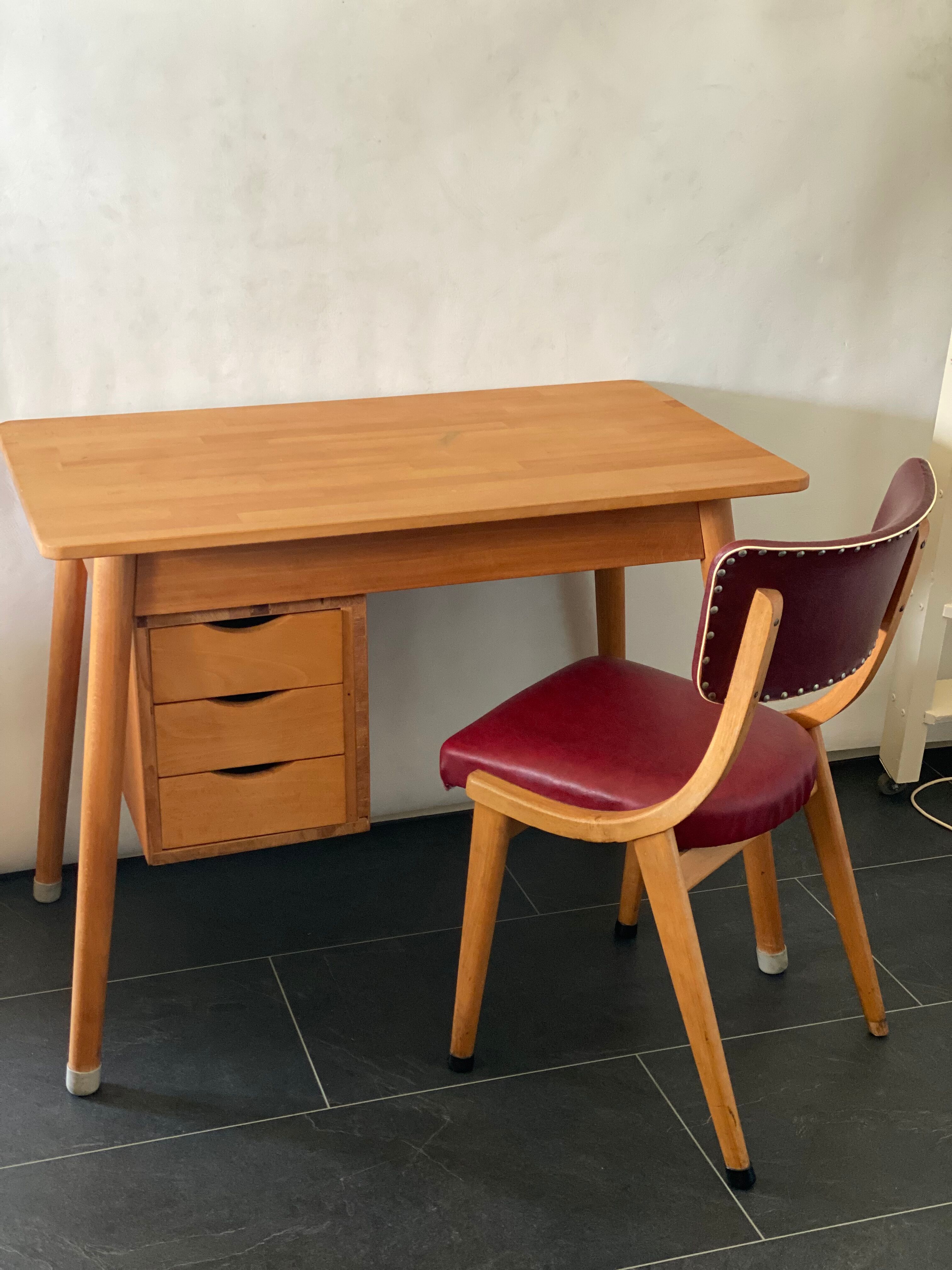 Bruynzeel Pine Wood Desk and Vintage Chair
