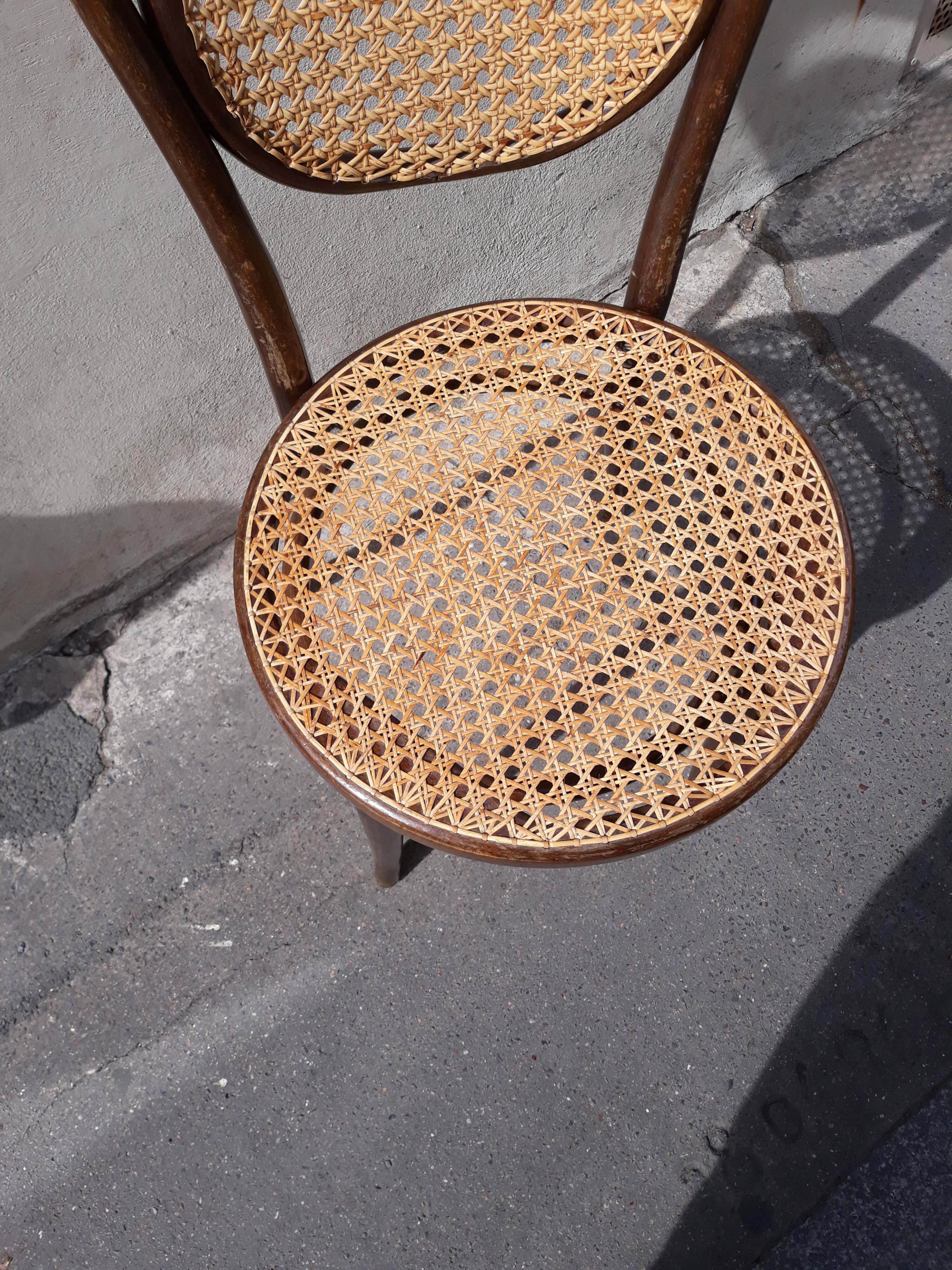 Vintage bistro chair model Thonet