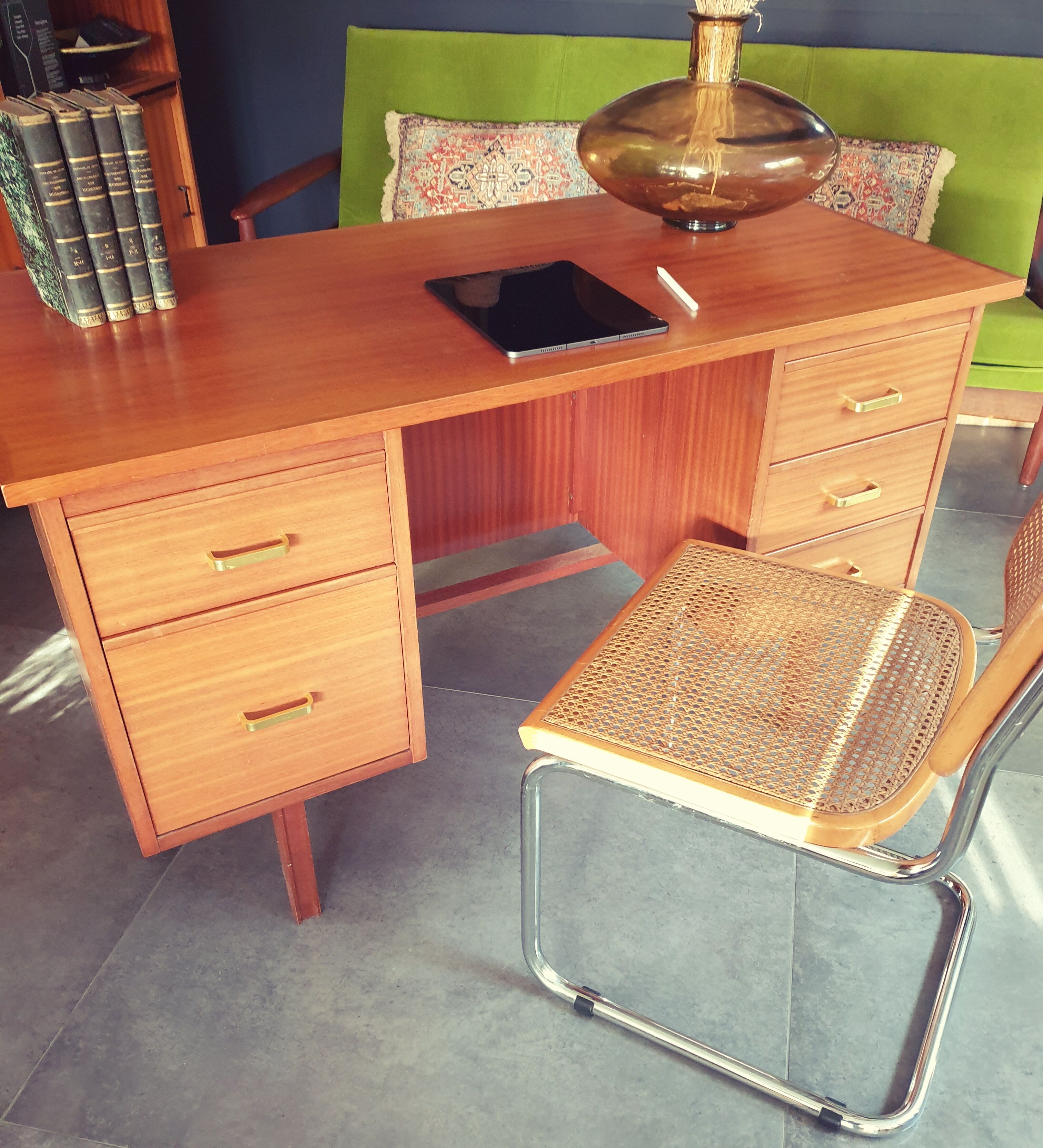 Bureau vintage teck années 60