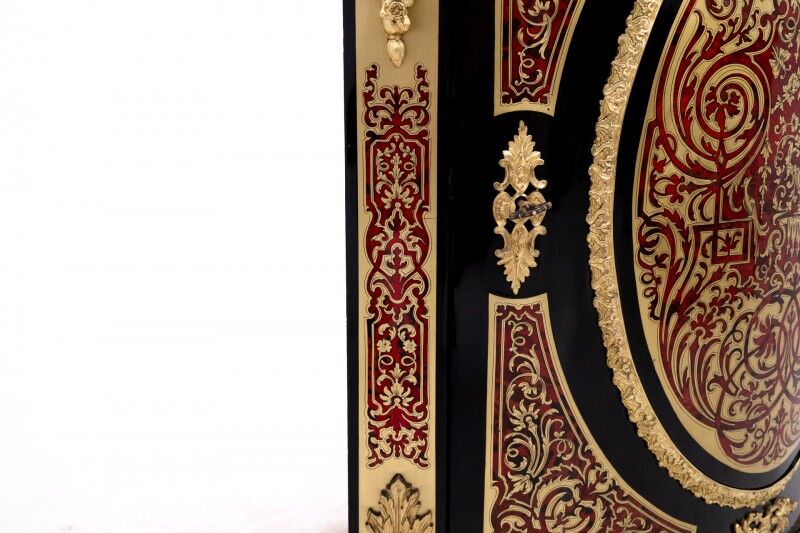 Antique corner chest of drawers in the Boulle style, France, mid-19th century. After renovation.