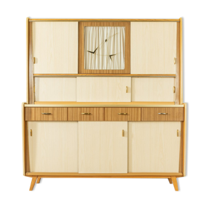 armoire de cuisine des