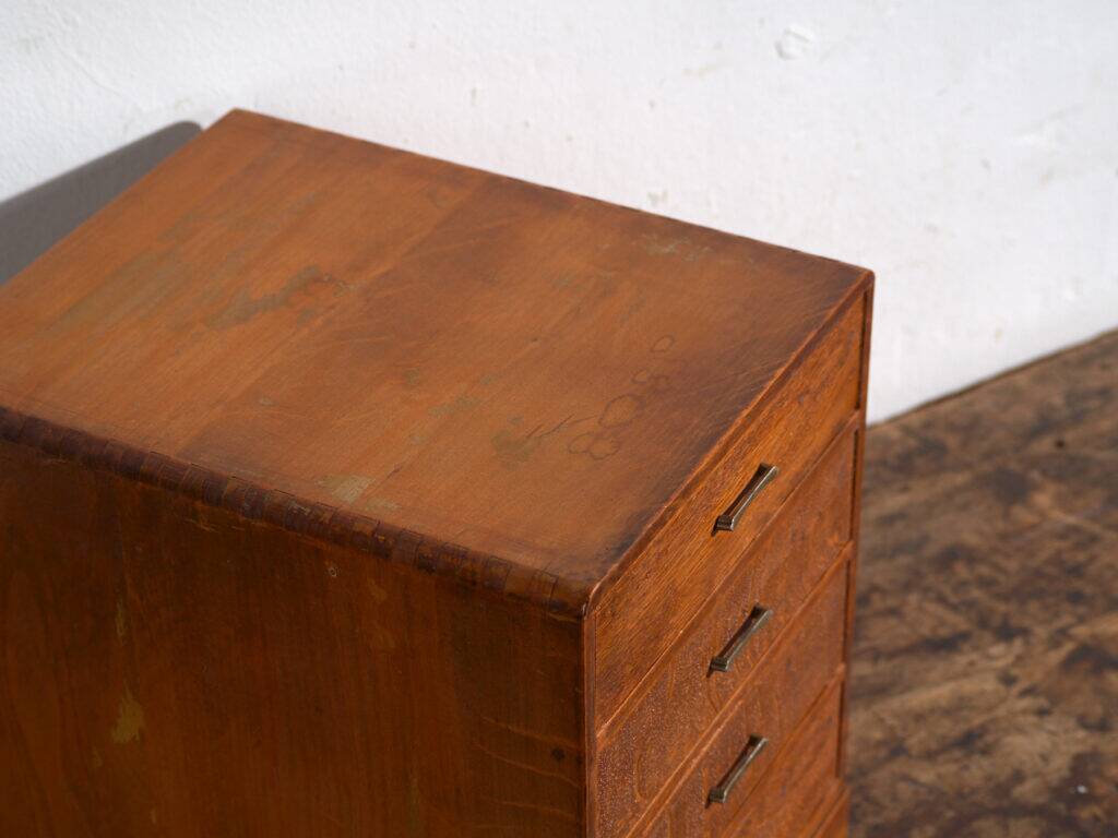 Small Japanese kotansu chest in oak – Japan, Shōwa period, around 1960