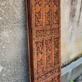3-leaf screen in cut wood