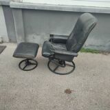 Fauteuil et repose pied cuir design scandinave
