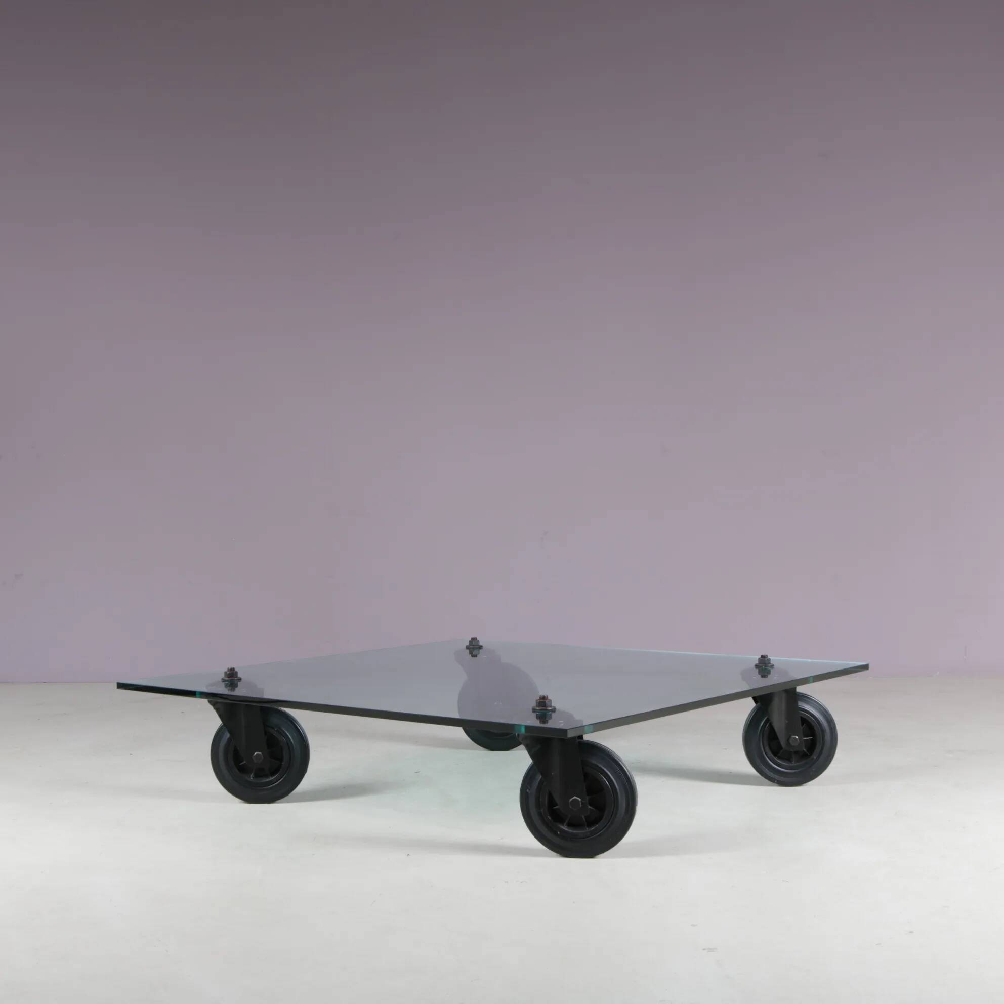 Coffee table "Table with Wheels" from the 1980s by Gae Aulenti for Fontana Arte, Italy.