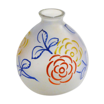 Art deco vase primary colors