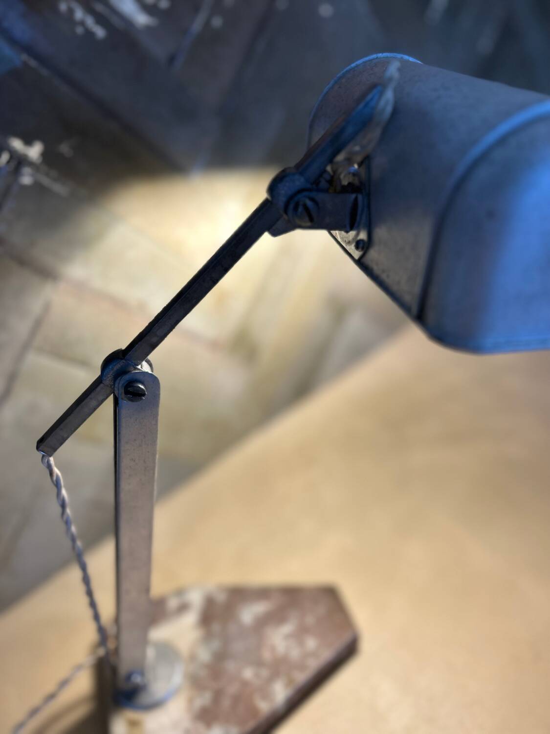 Vintage art deco lamp