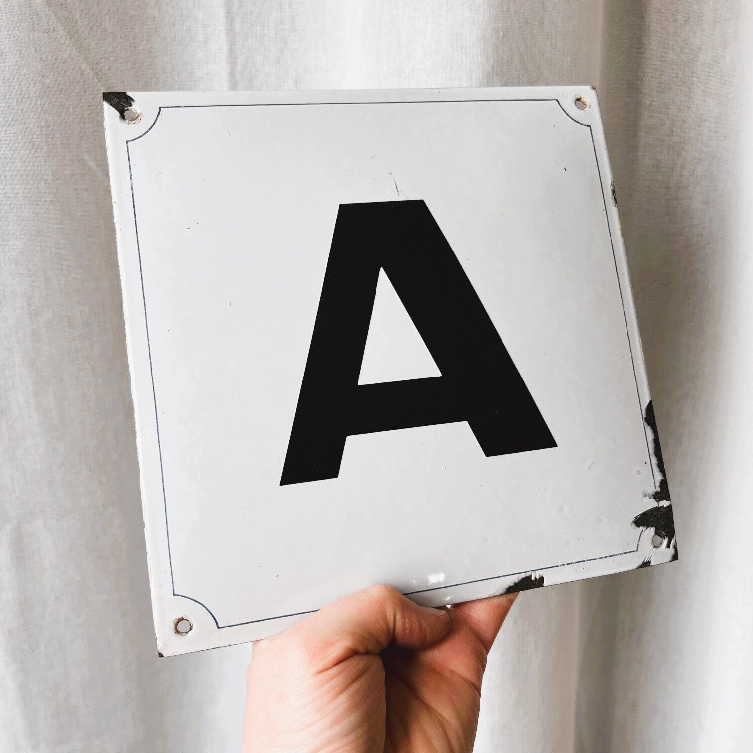 Curved enamelled plate "Letter A"