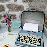 Brother de luxe typewriter works