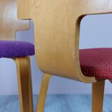Ensemble de 2 chaises en contreplaqué par Cor Alons années 1950.