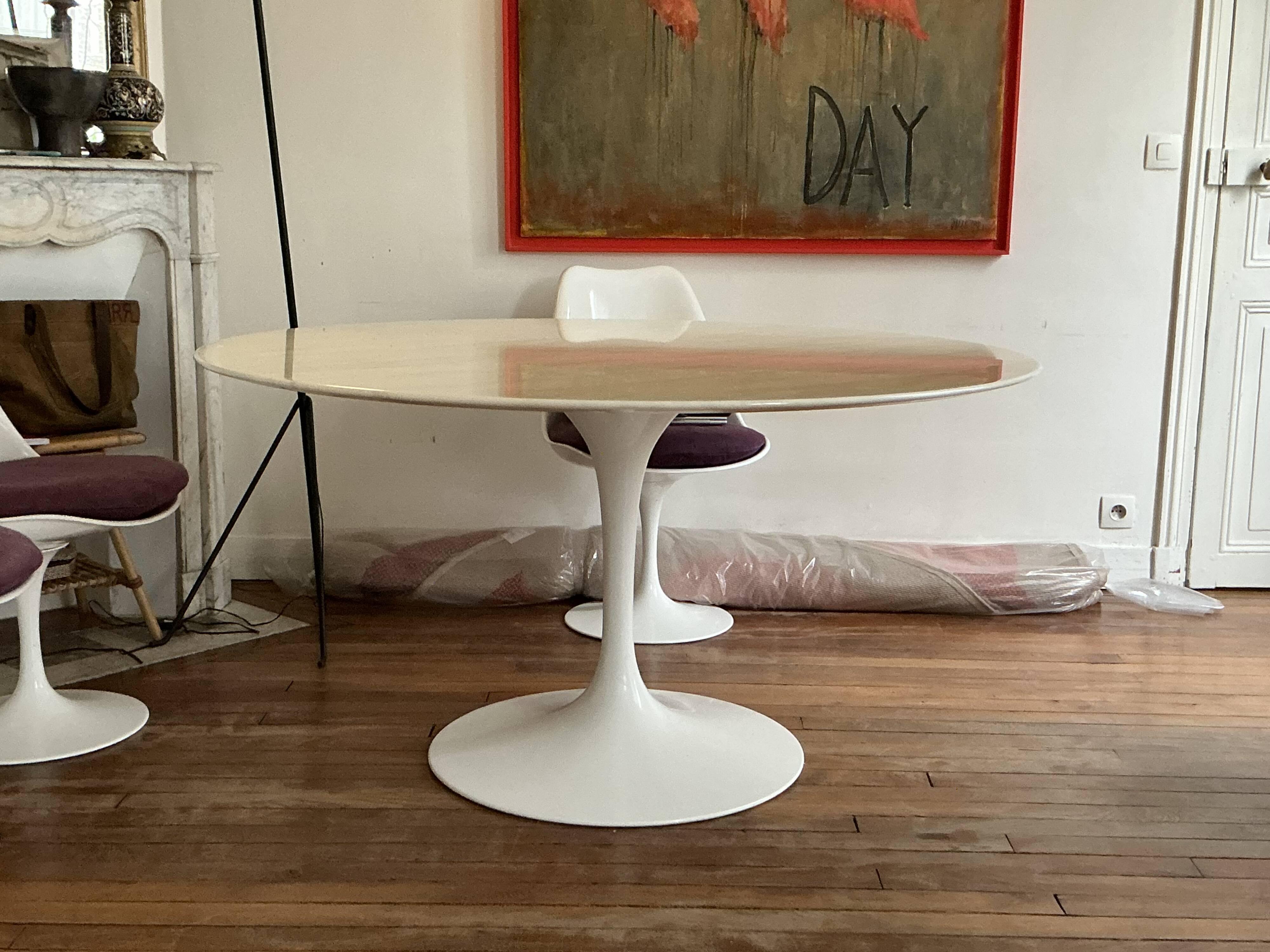 Saarinen table Knoll vintage 137 cm white marble