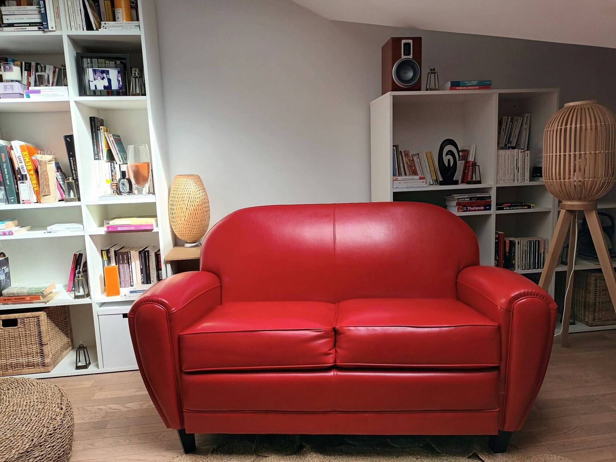 Red 2-seater Club Sofa in coated leather – Maison Pavane