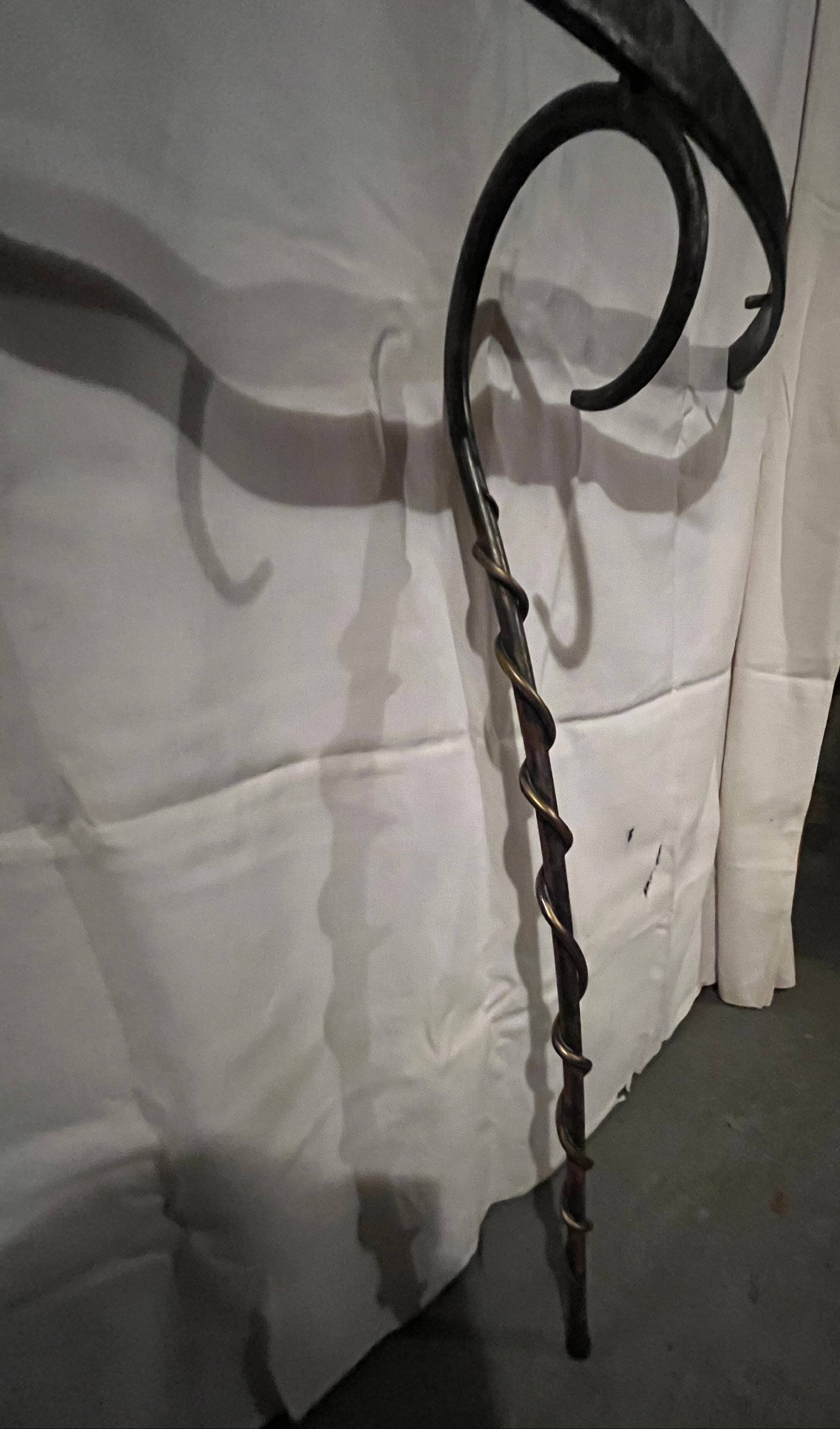 Console design in brushed steel and glass