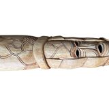 Masque africain en bois sculpté