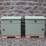 Paire de tables de chevet