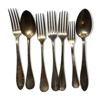Silver metal forks
