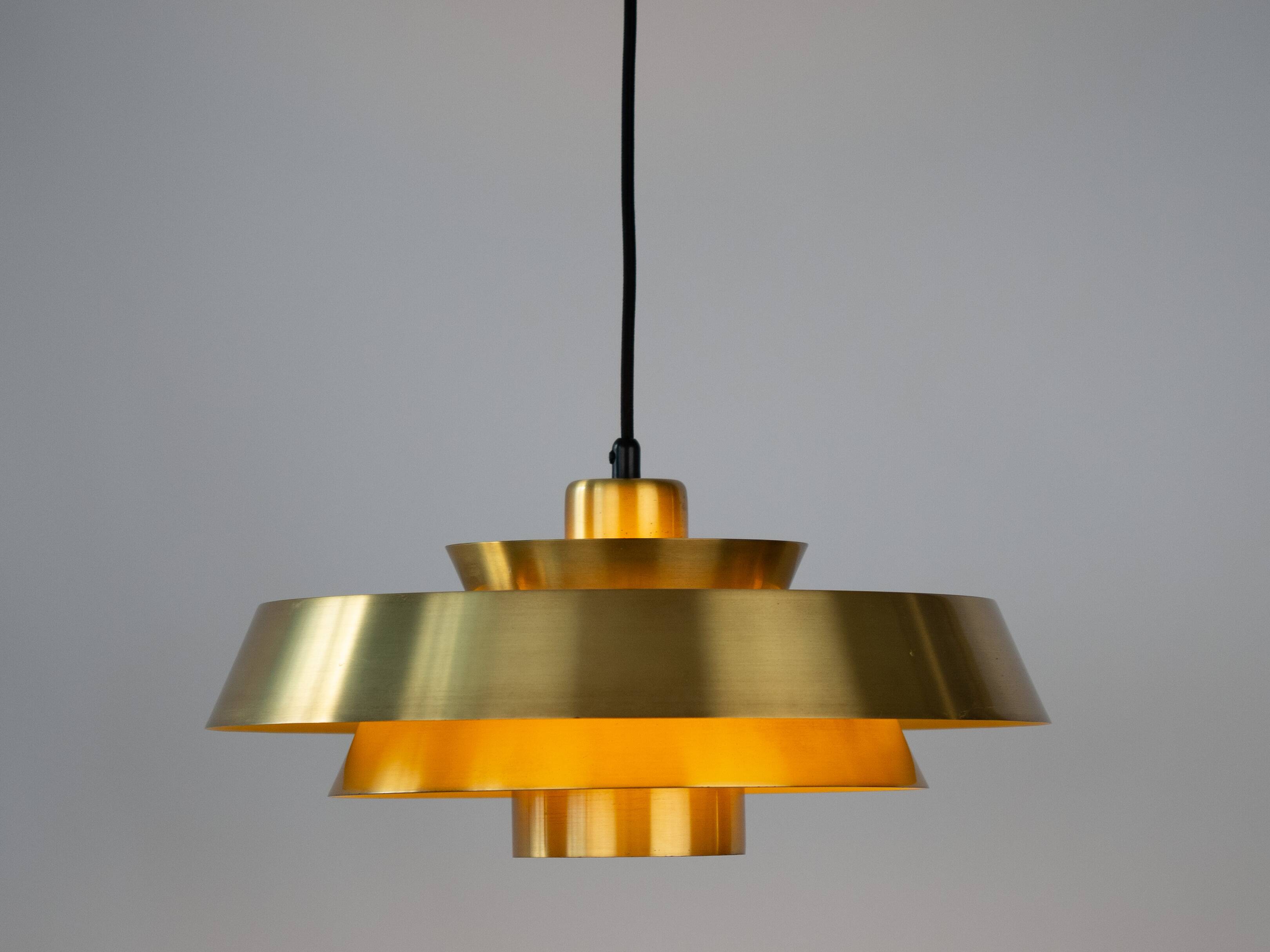 Suspension vintage danoise Nova par Jo Hammerborg, Fog og Morup, 1963