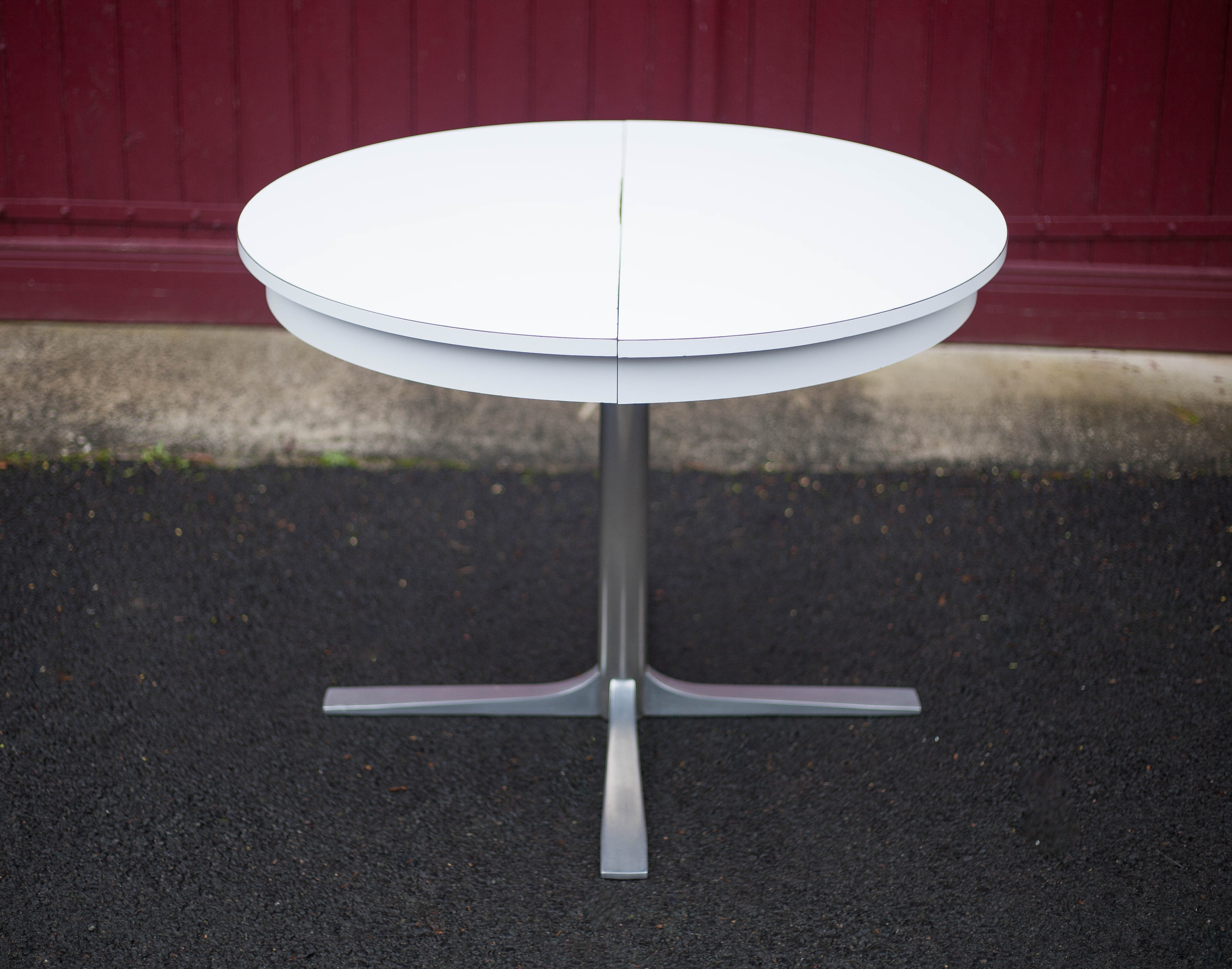 Round table formica white vintage 60/70