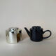 Ensemble vintage moderniste de 6 tasses à café/thé en verre avec théière en céramique.