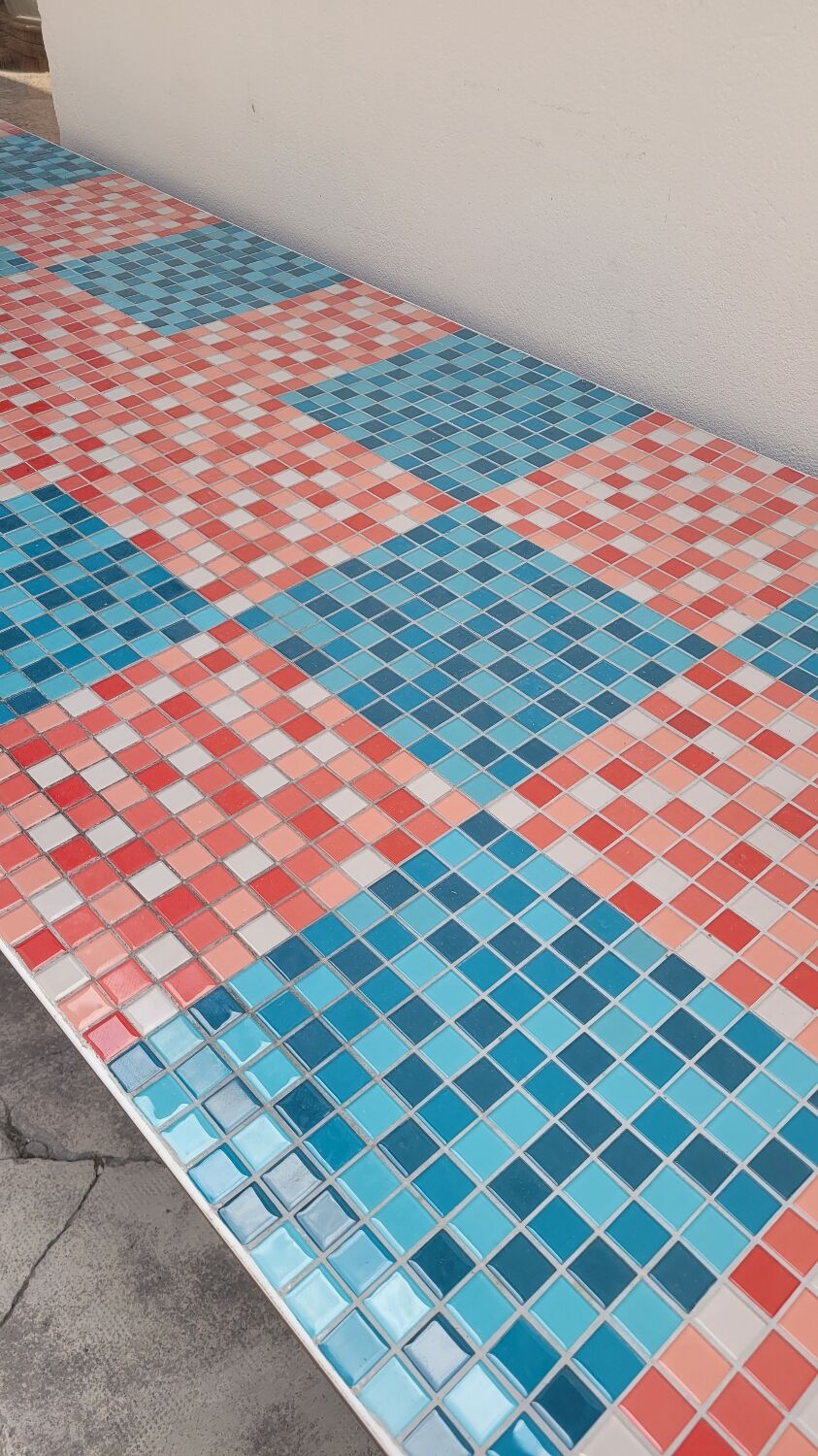 Old farmhouse table with mosaic top and tapered legs - 2m64