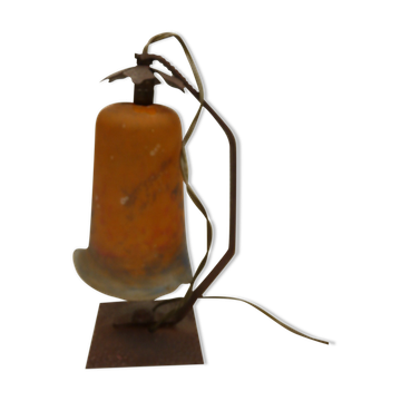 Art Deco lamp in glass paste and wrought iron with leaves
