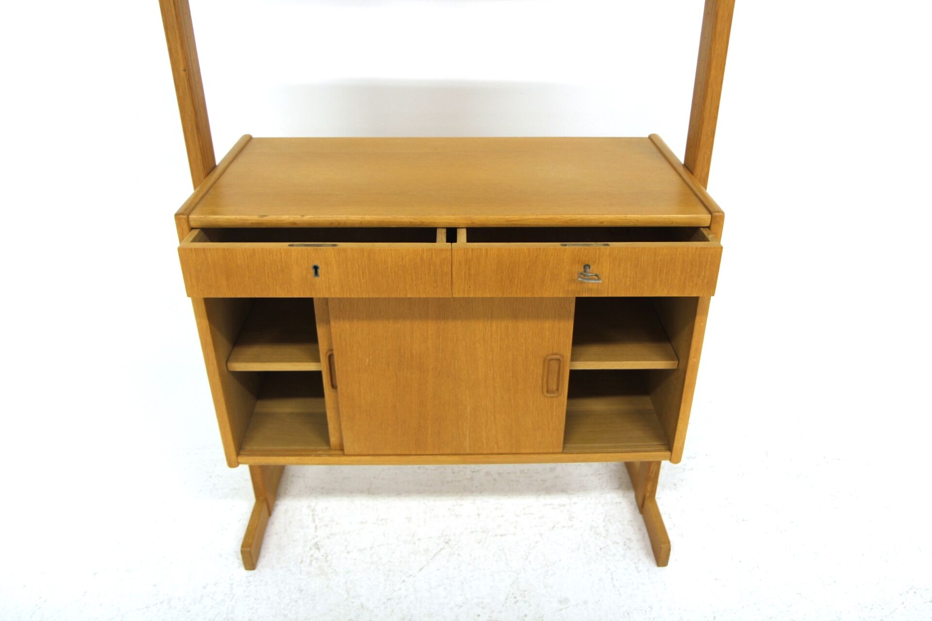 Scandinavian bookcase "Kontur" in teak, Möbel-Ikea, Sweden, 1960