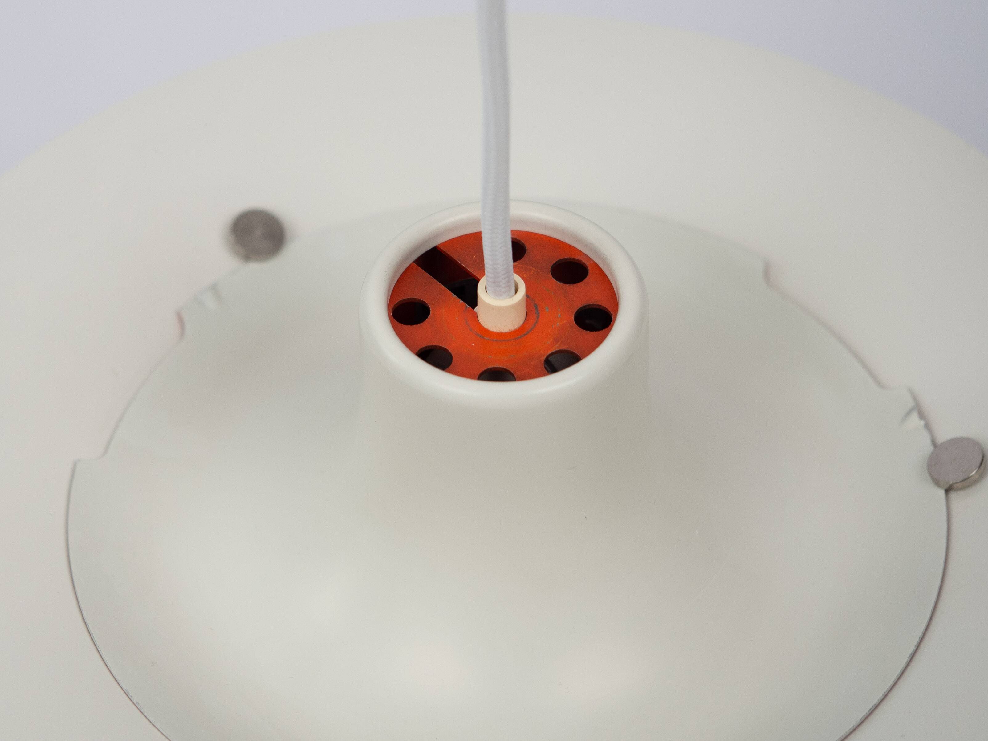 Danish vintage pendant lamp PH 5 by Poul Henningsen, Louis Poulsen, 1958