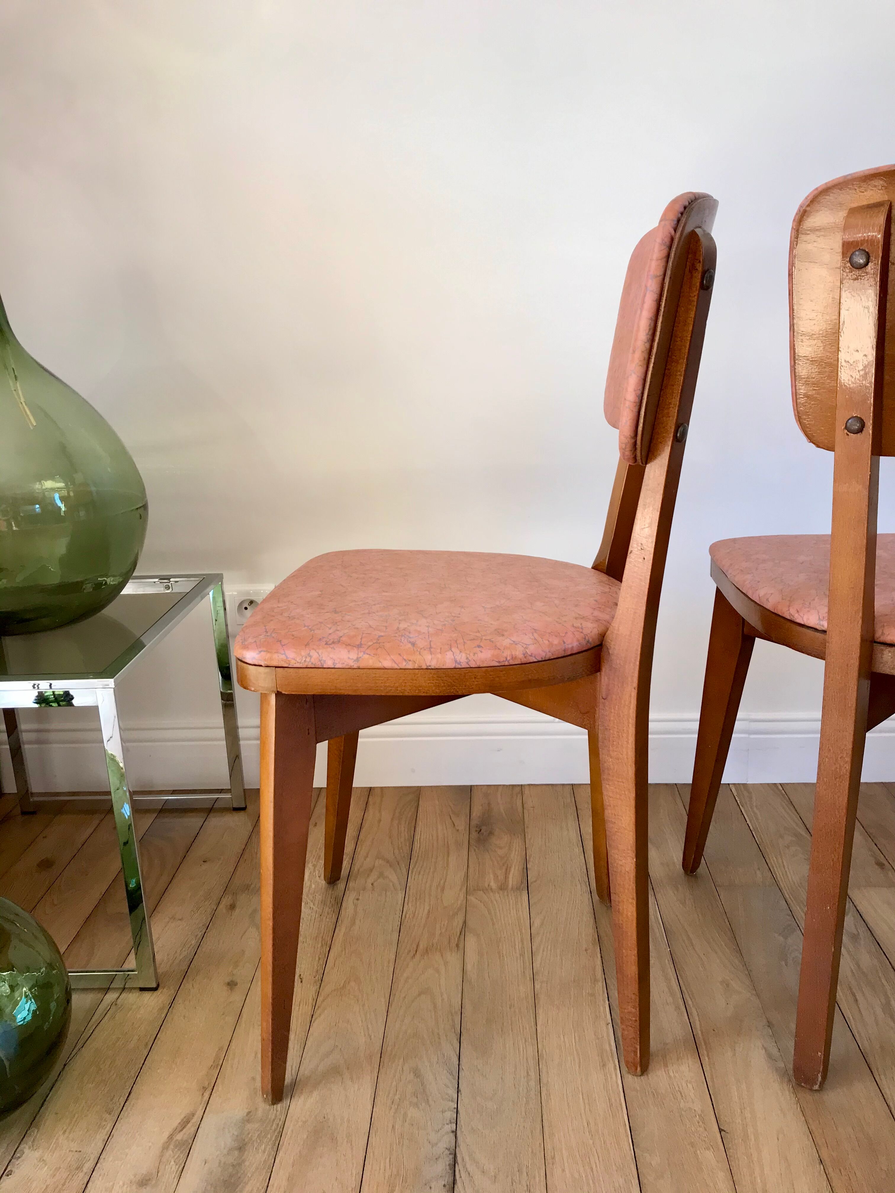 Set of 6 Scandinavian chairs in beech wood and pastel skaï 50s
