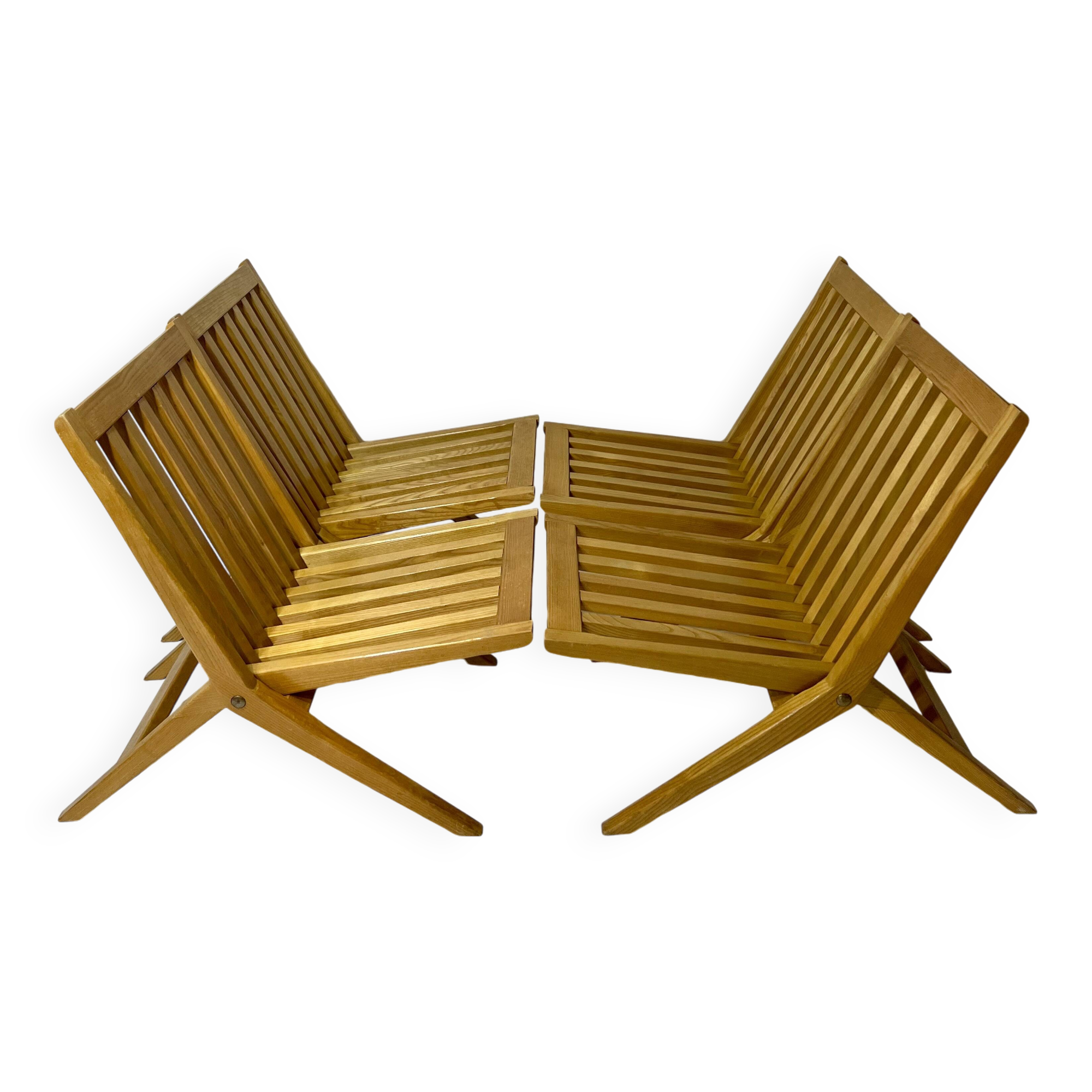 Vintage design solid wood scissor chairs from the 1970s
