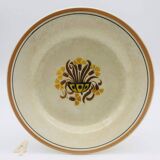 6 Dinner Plates, Creil and Montereau – Carnation model.