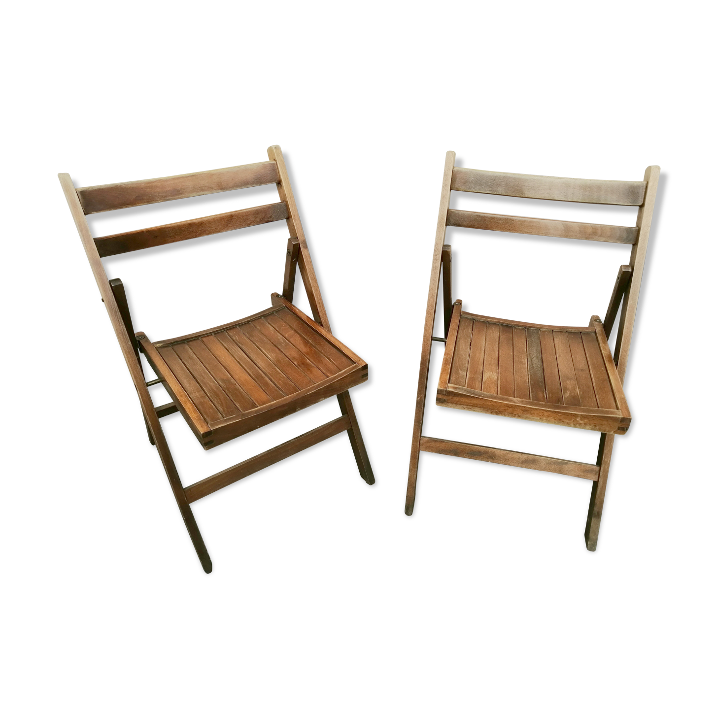 Paire de chaises pliantes en bois vintage