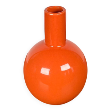 Vintage minimalist ceramic vase from the Asa collection.