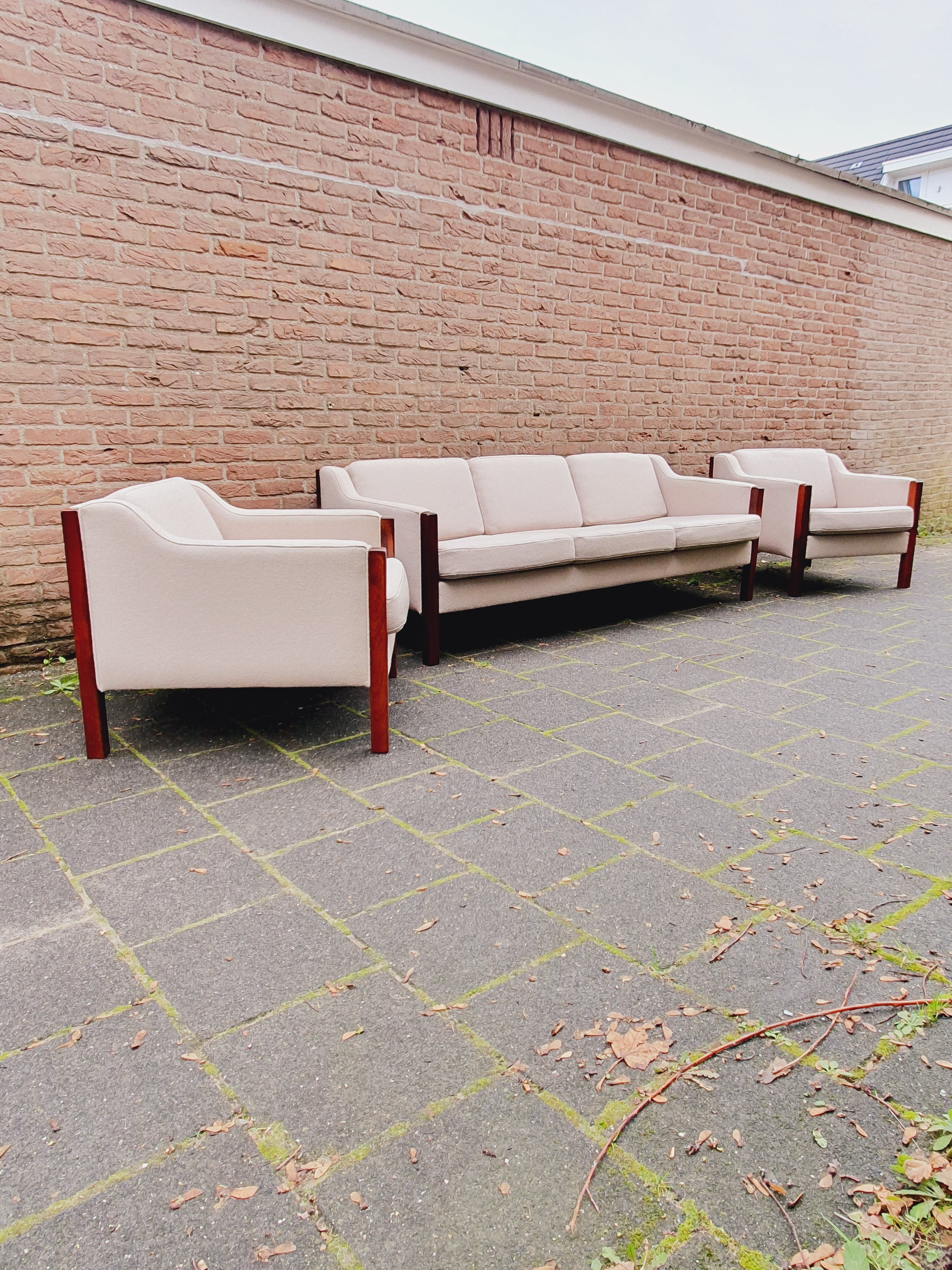 Mid century design sofa