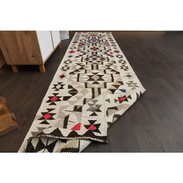 1970s Vintage Turkish Hand-Knotted Wool Cotton Beige Runner Rug 91x350