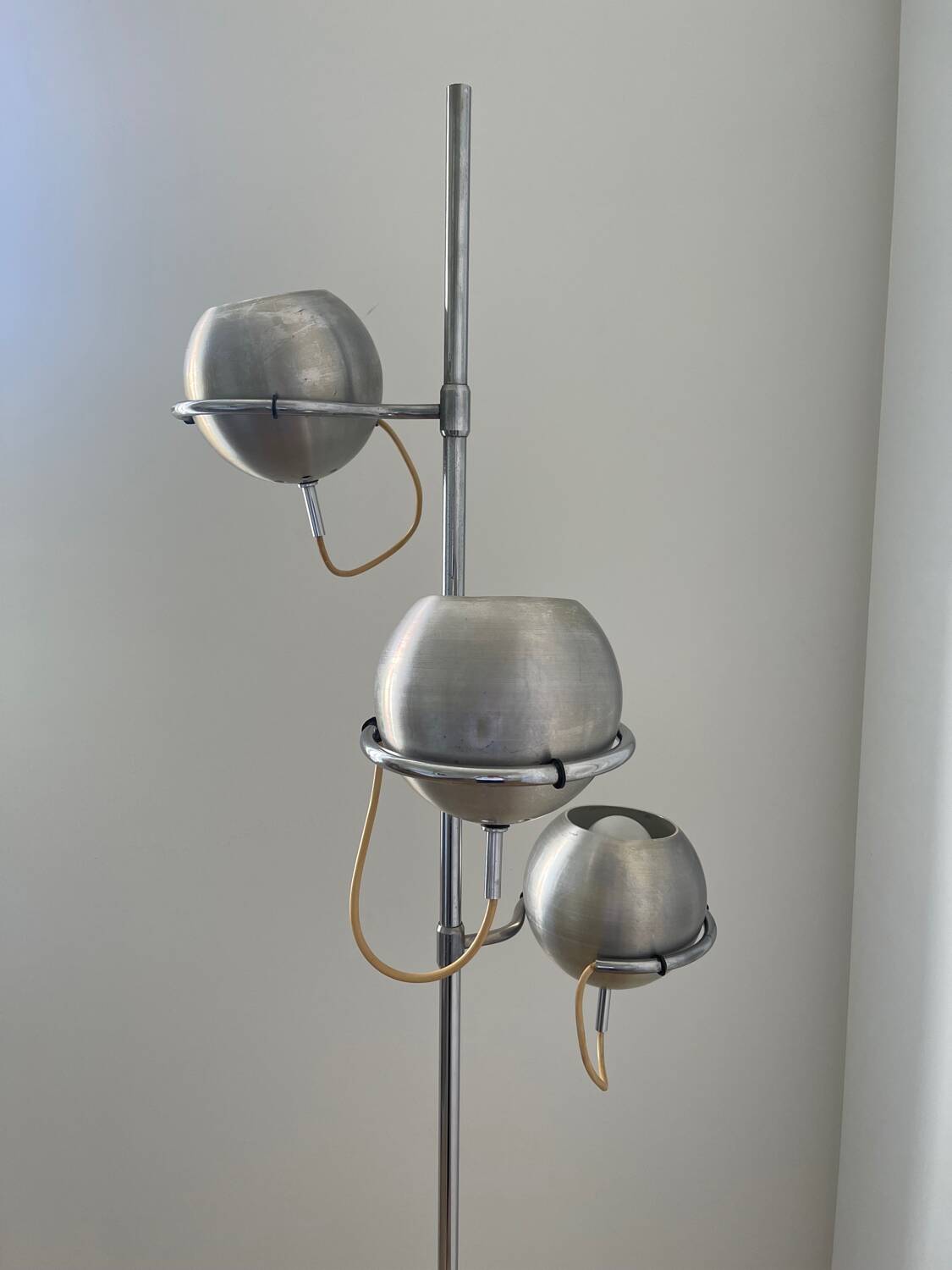 Monix eye ball floor lamp for Étienne Fermigier