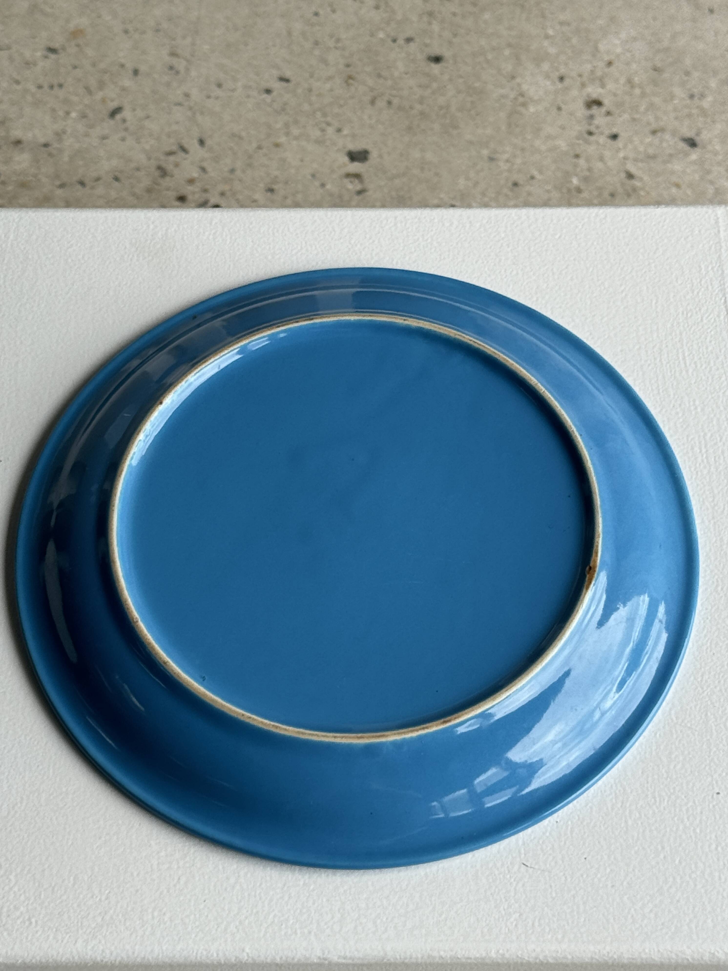 Set of 2 sky blue plates, one slotted