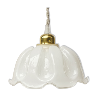 Pendant lamp with vintage globe in white opaline