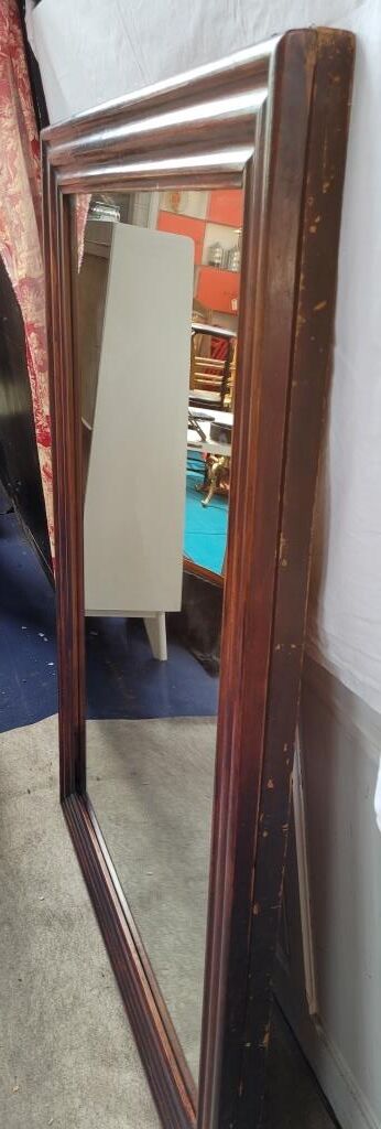 Molded mirror 40s or 50s