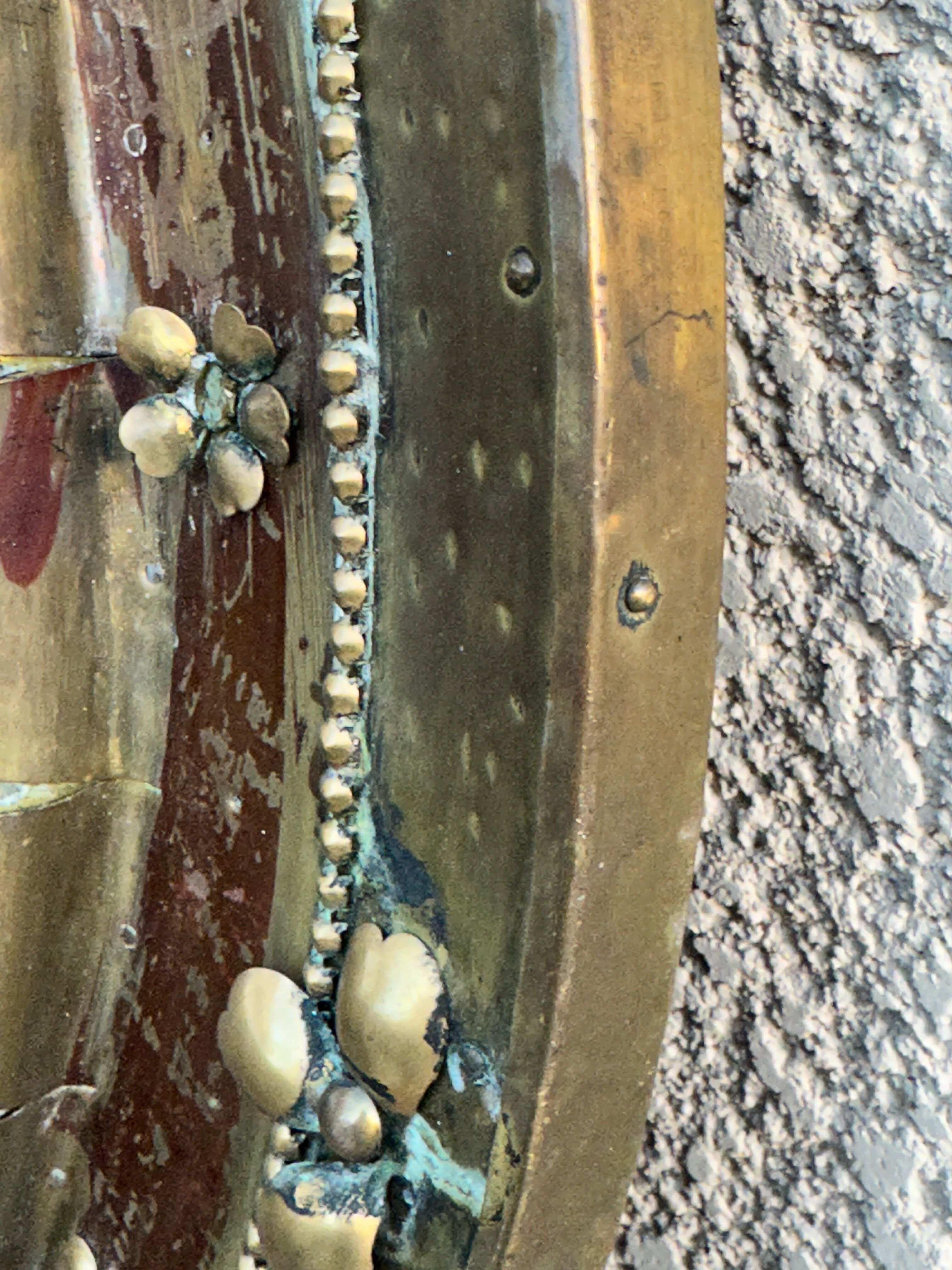 Round mirror in worked copper, Italy 1950