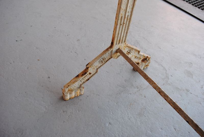 Table outdoor time Art deco Cubist