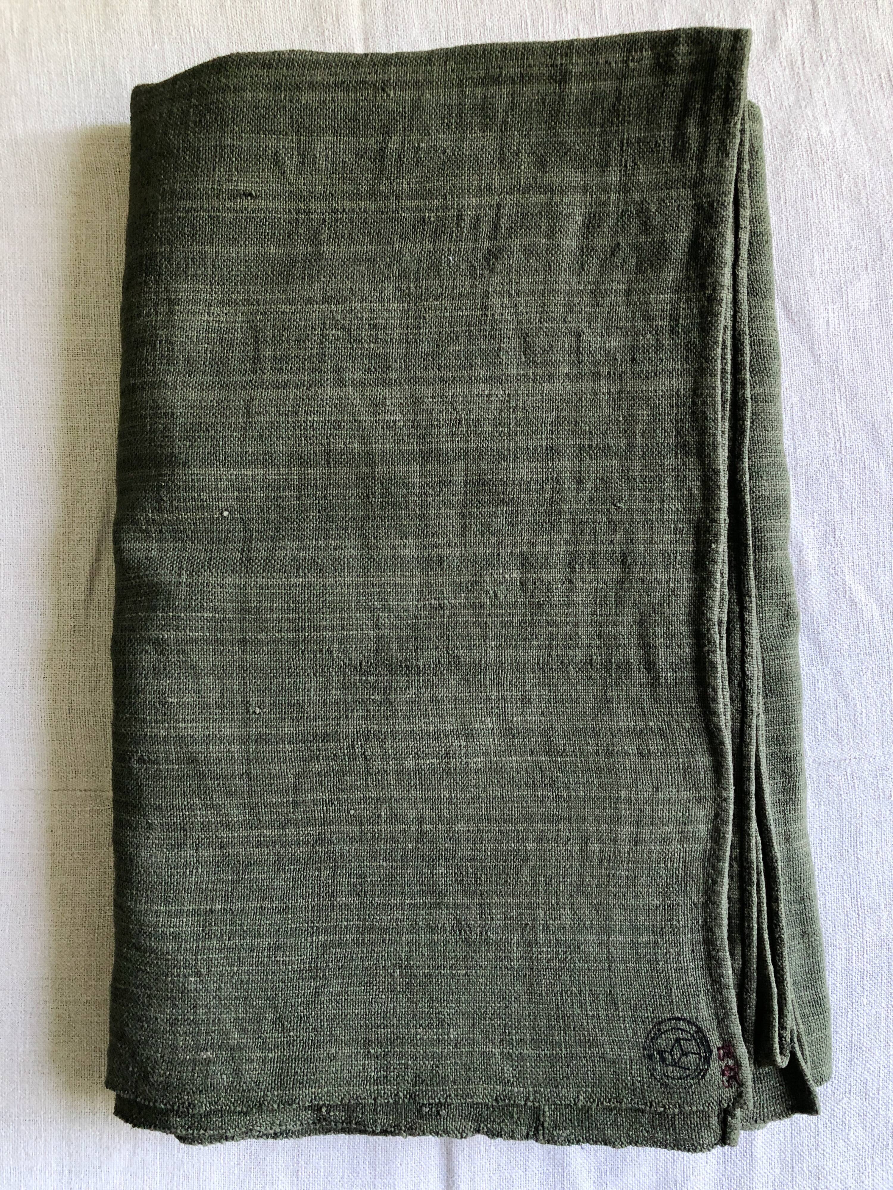 Harvest tablecloth in khaki tinted hemp